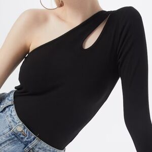Calvin Klein Jeans Black assymetrical
One-Shoulder cut-out bodysuit